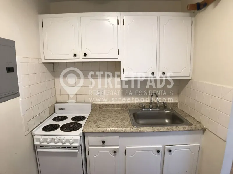 1 bed, 1 bath apartment for rent at 131 Commonwealth Ave Unit 304, Back Bay — photo 8 of 23