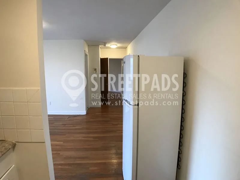 1 bed, 1 bath apartment for rent at 131 Commonwealth Ave Unit 304, Back Bay — photo 9 of 23