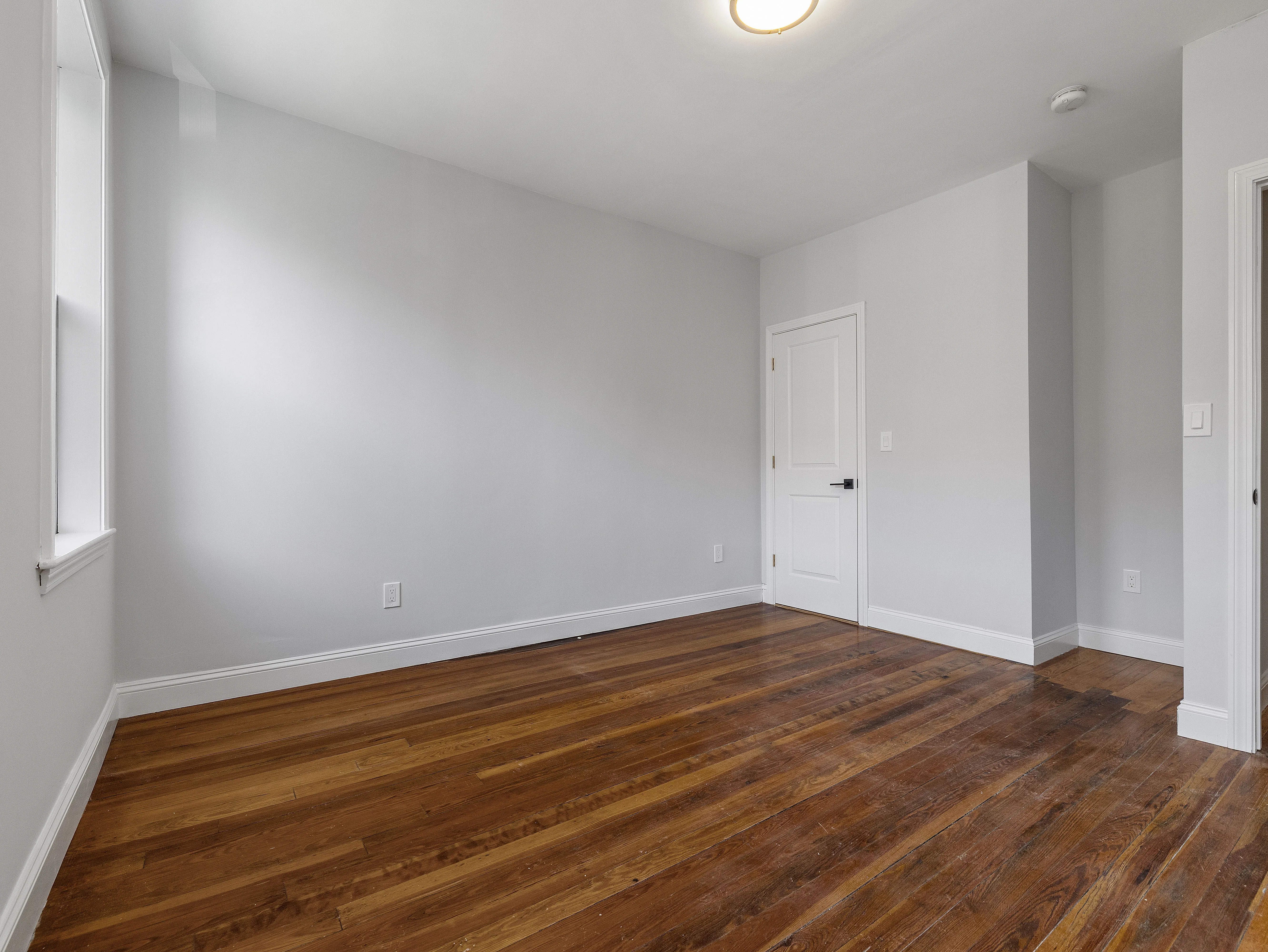 4 bed, 1 bath apartment for rent at 131 Cottage St Unit 2, East Boston — photo 7 of 12