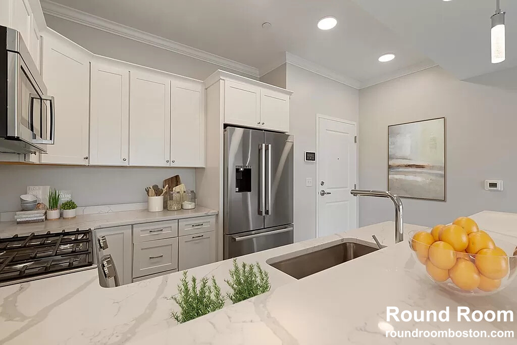 2 bed, 2 bath apartment for rent at 131 Eliot St Unit 206, Milton — photo 3 of 6
