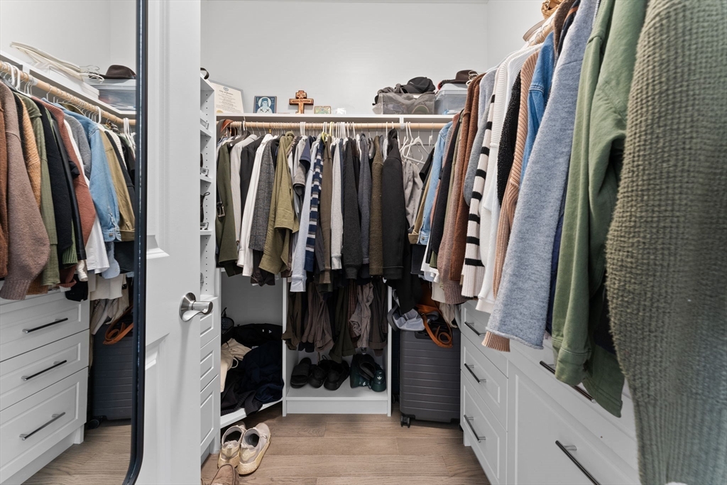 2 bed, 2 bath apartment for rent at 131 Eliot St Unit 311, Milton — photo 5 of 13