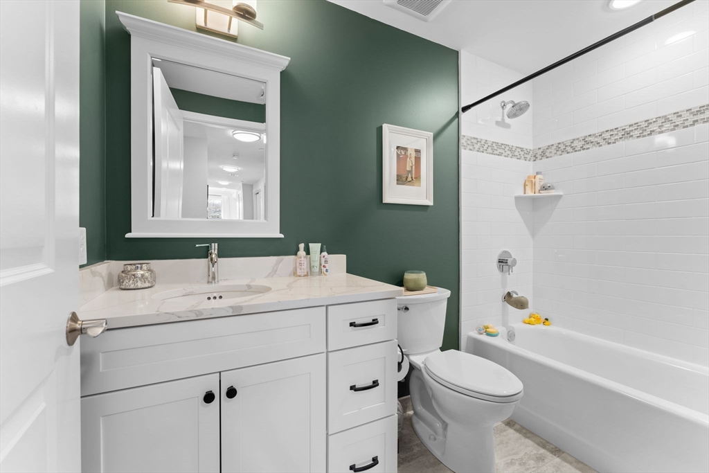 2 bed, 2 bath apartment for rent at 131 Eliot St Unit 311, Milton — photo 8 of 13