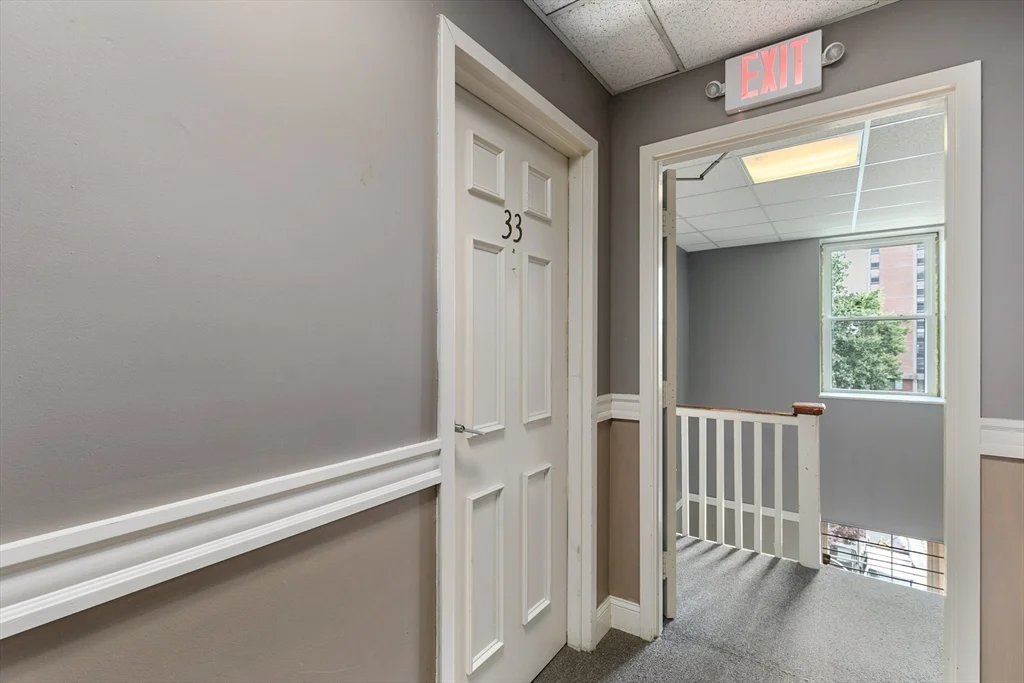1 bed, 1 bath apartment for rent at 131 Essex St Unit 33, Salem — photo 15 of 21