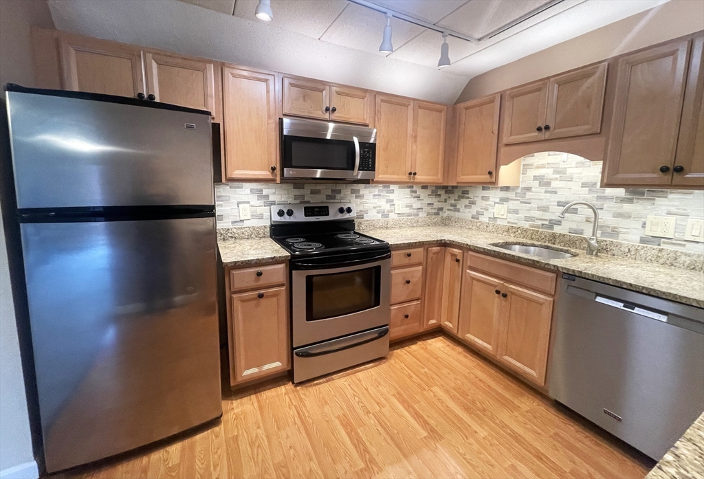 2 bed, 2 bath apartment for rent at 131 Franklin St Unit 406, Stoneham — photo 2 of 19
