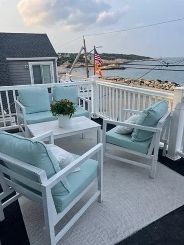 3 bed, 2 bath apartment for rent at 131 Glades, Scituate — photo 16 of 19