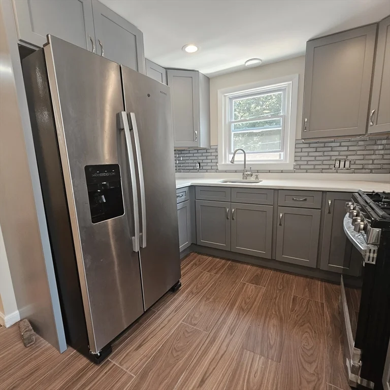 3 bed, 1 bath apartment for rent at 131 Itasca St Unit 2, Mattapan — photo 5 of 16