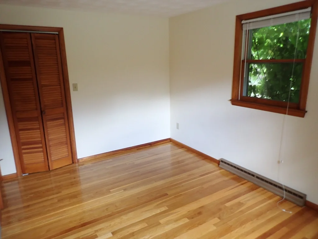 3 bed, 1 bath apartment for rent at 131 Jarvis Circle Unit 0, Needham — photo 13 of 21