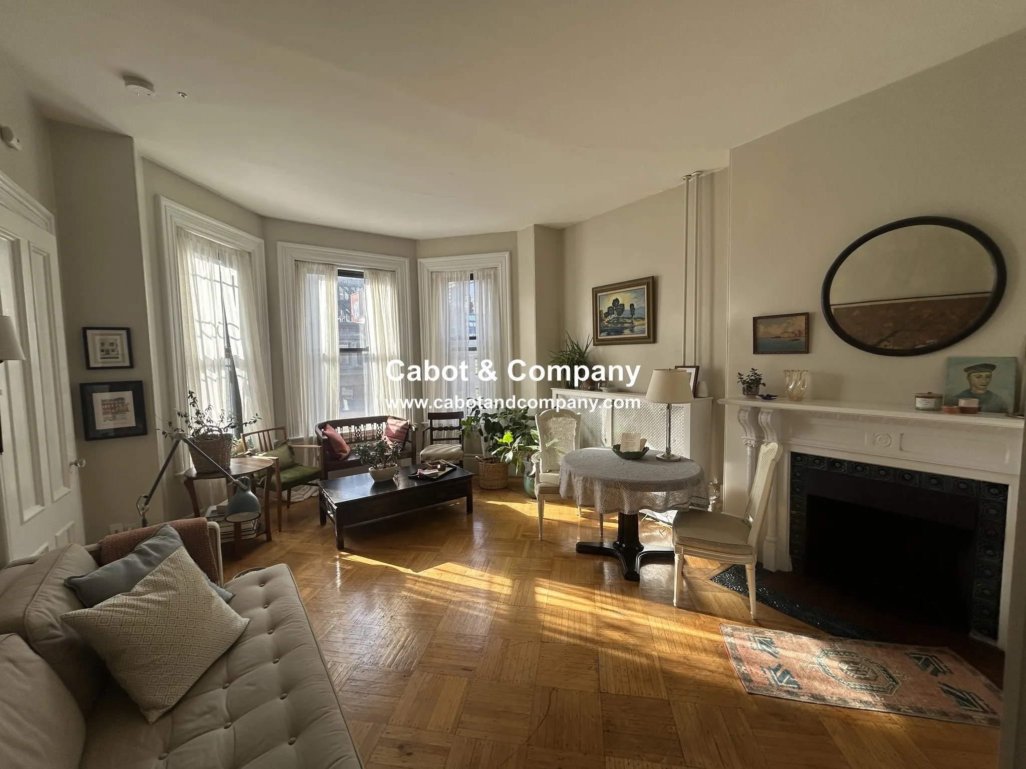 1 bed, 1 bath apartment for rent at 131 Newbury St Unit 3F, Back Bay