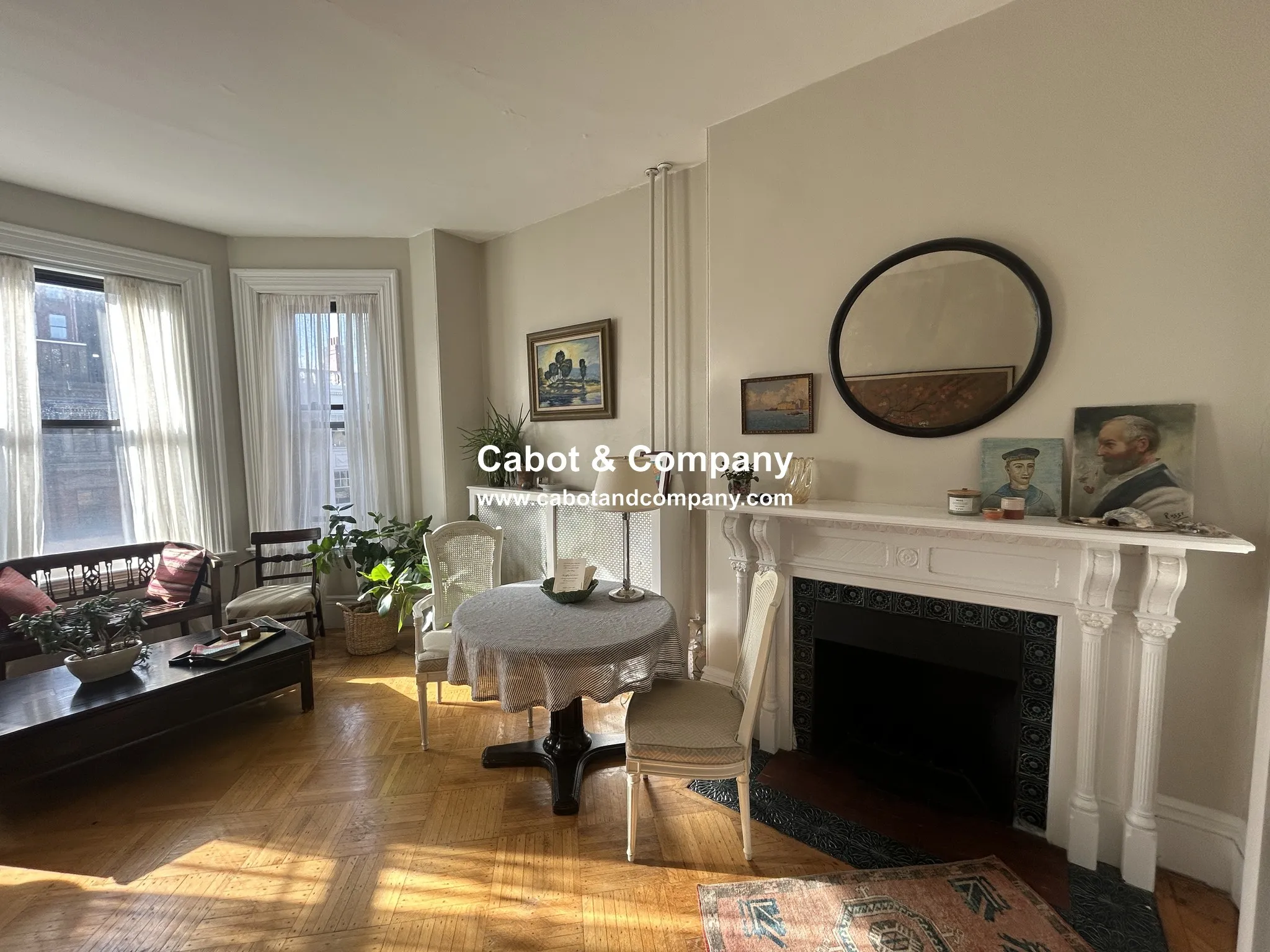 1 bed, 1 bath apartment for rent at 131 Newbury St Unit 3F, Back Bay — photo 2 of 8