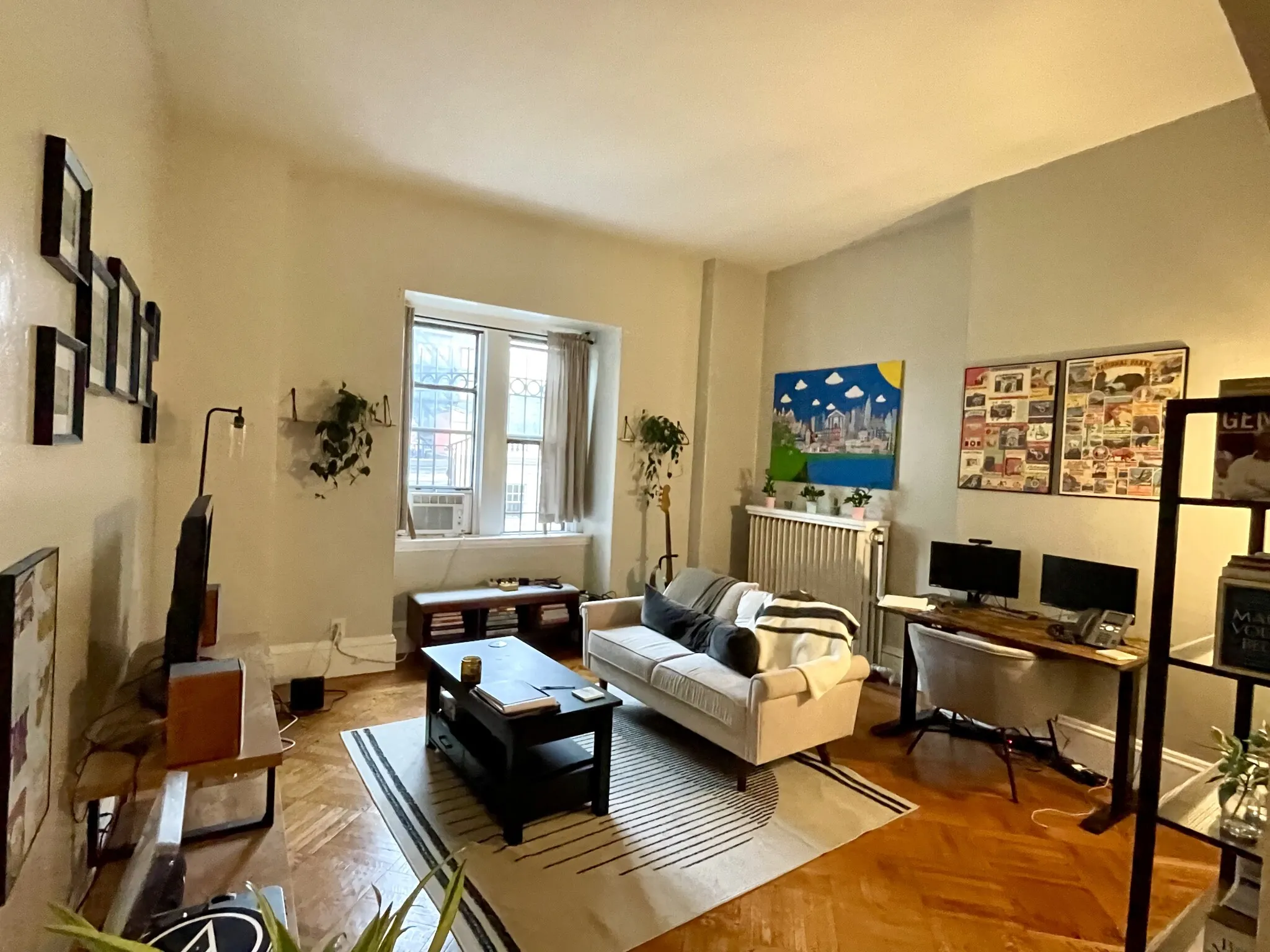 1 bed, 1 bath apartment for rent at 131 Newbury St Unit 4F, Back Bay — photo 3 of 8
