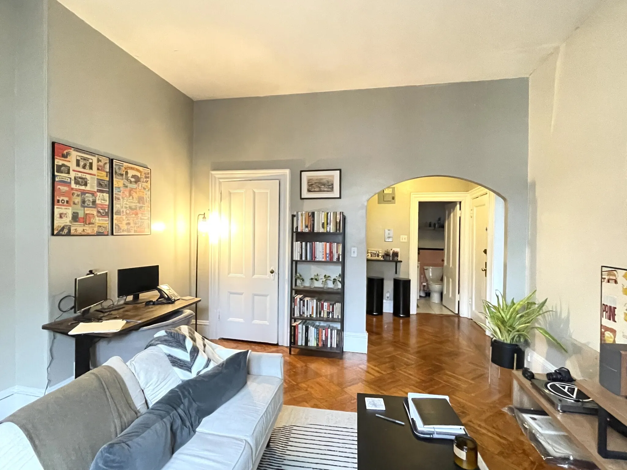 1 bed, 1 bath apartment for rent at 131 Newbury St Unit 4F, Back Bay — photo 4 of 8