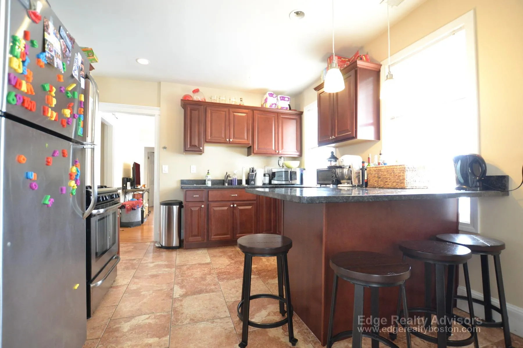 4 bed, 2 bath apartment for rent at 131 Nottinghill Rd Unit 2, Brighton — photo 3 of 19