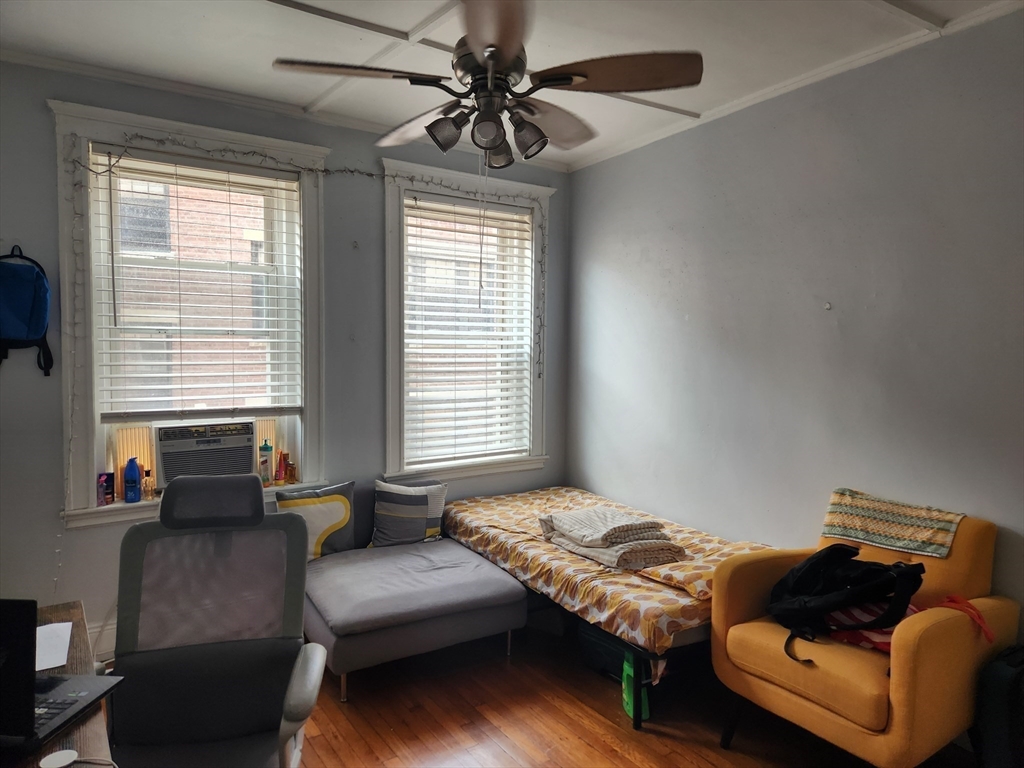 2 bed, 1 bath apartment for rent at 131 Park Dr Unit 12, Fenway — photo 4 of 17