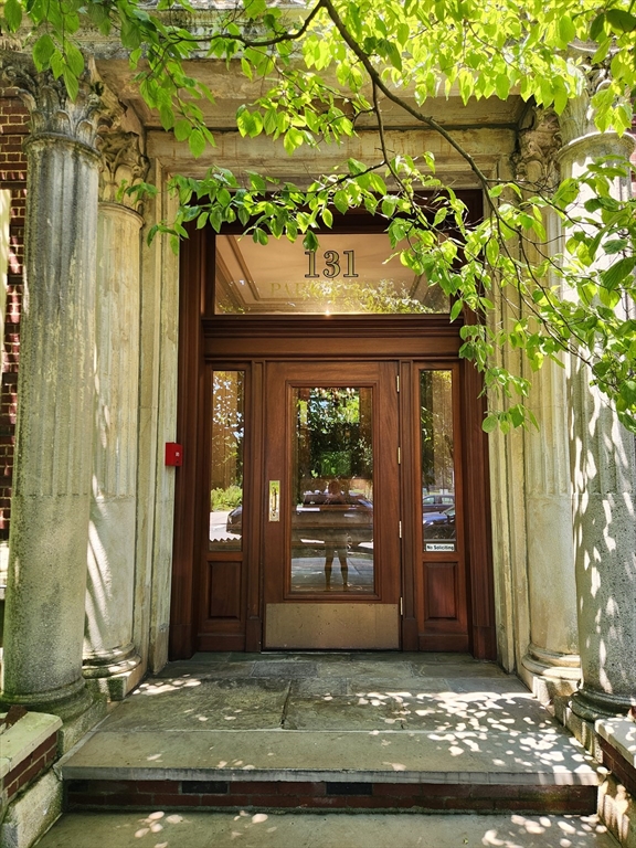 2 bed, 1 bath apartment for rent at 131 Park Dr Unit 12, Fenway — photo 17 of 17