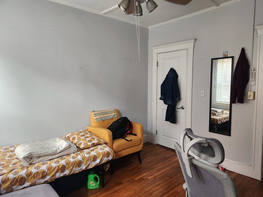 2 bed, 1 bath apartment for rent at 131 Park Dr Unit 12, Fenway — photo 5 of 17