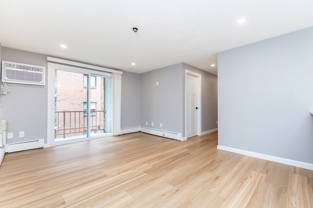2 bed, 1 bath apartment for rent at 131 Pierce St Unit 203, Forestdale — photo 5 of 11