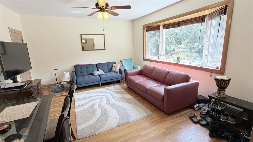 3 bed, 1 bath apartment for rent at 131 Rindge Ave Unit 1, North Cambridge — photo 4 of 14