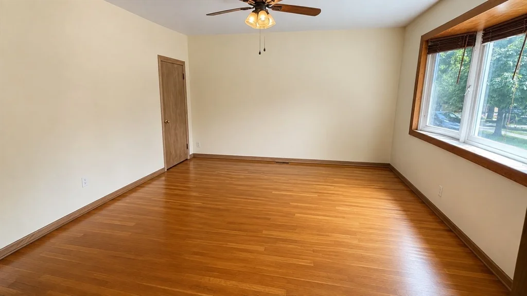 3 bed, 1 bath apartment for rent at 131 Rindge Ave Unit 1, North Cambridge — photo 6 of 14
