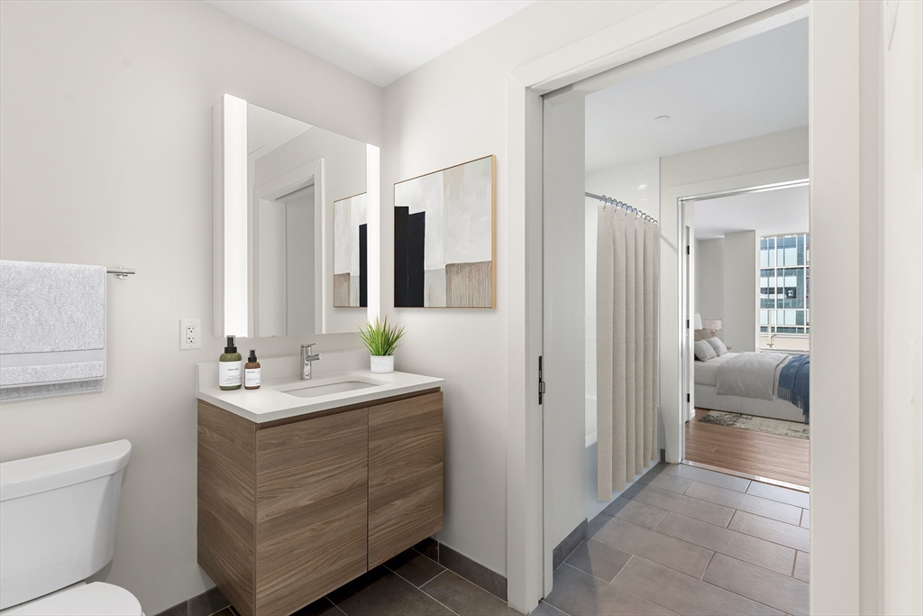 3 bed, 2 bath apartment for rent at 131 Seaport Blvd Unit 1620, Seaport District — photo 11 of 17