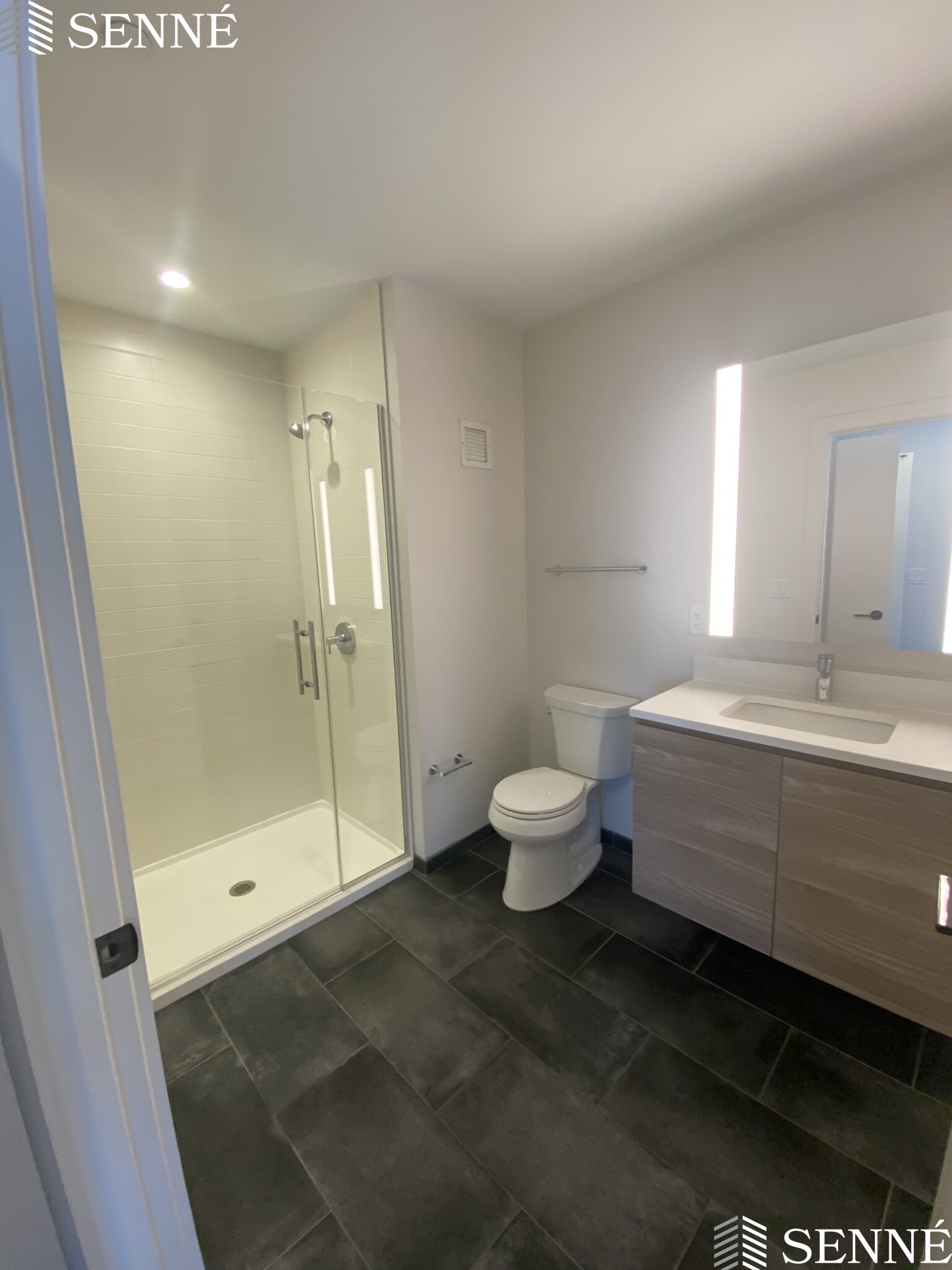 2 bed, 2 bath apartment for rent at 131 Seaport Blvd Unit B34, Seaport District — photo 7 of 18