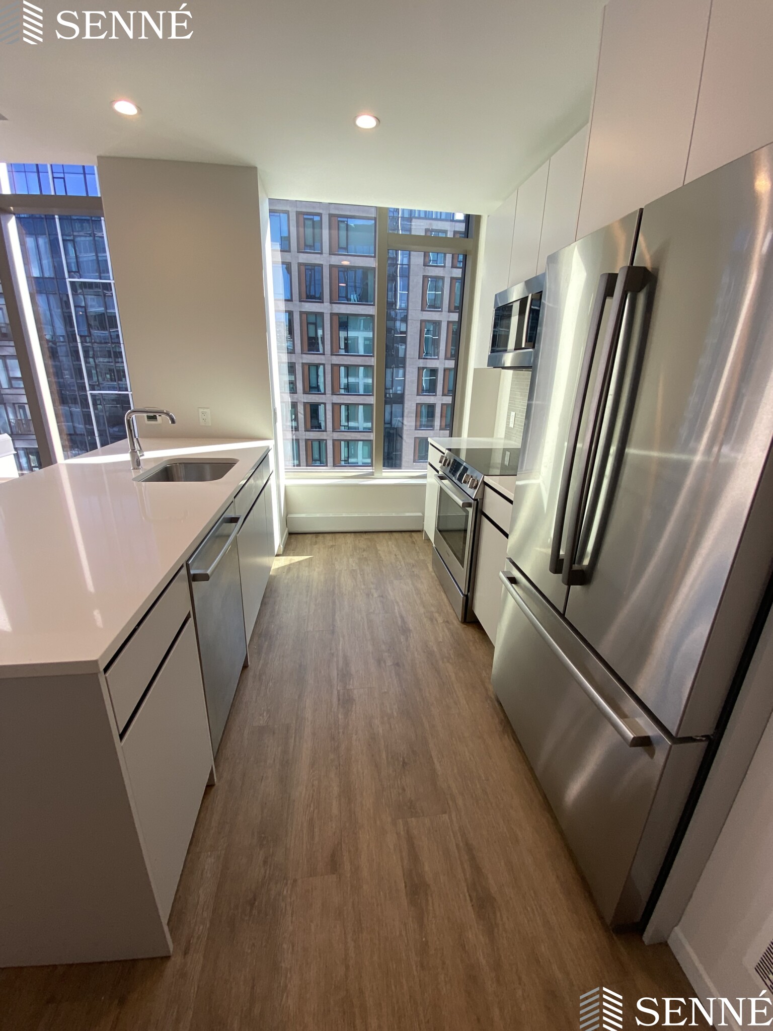 3 bed, 2 bath apartment for rent at 131 Seaport Blvd Unit C49, Seaport District — photo 2 of 22