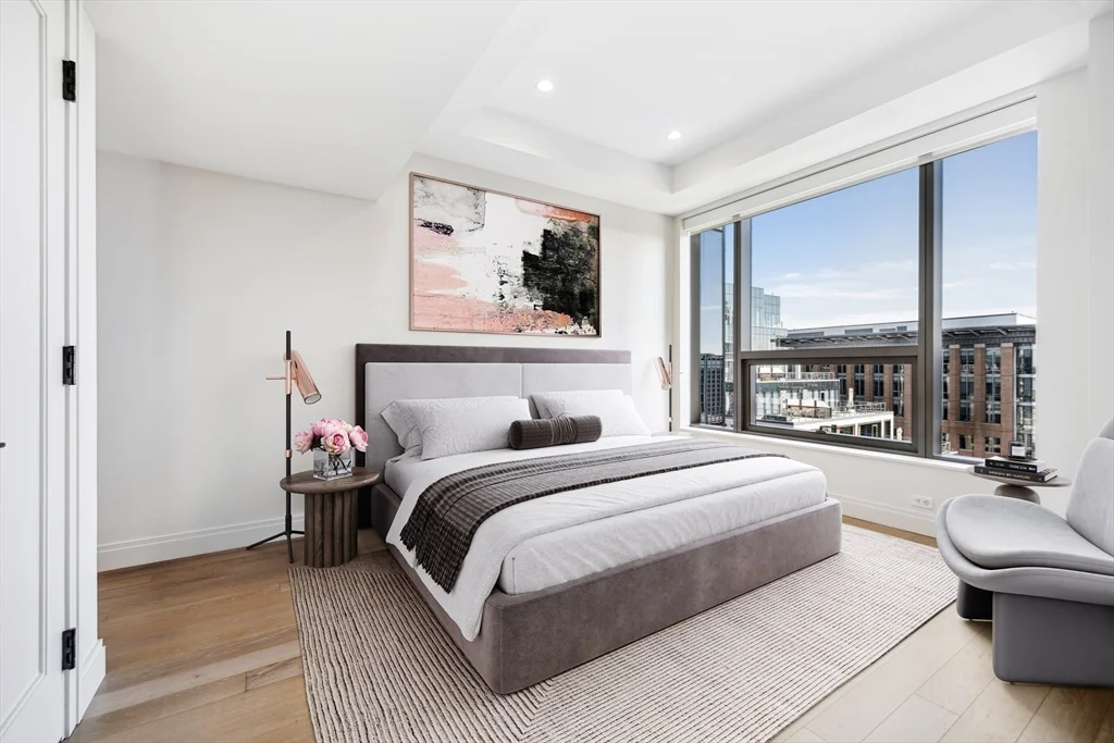 3 bed, 3 bath apartment for rent at 131 Seaport Blvd Unit PH-1A, Seaport District — photo 9 of 15