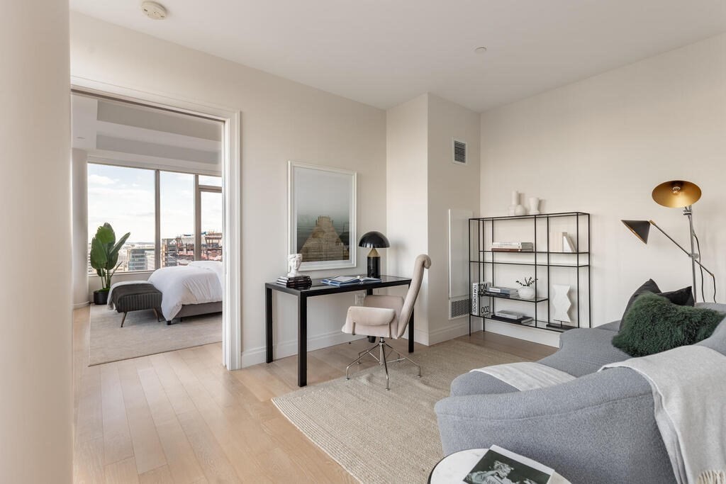 2 bed, 2 bath apartment for rent at 131 Seaport Blvd Unit PH-3, Seaport District — photo 10 of 16