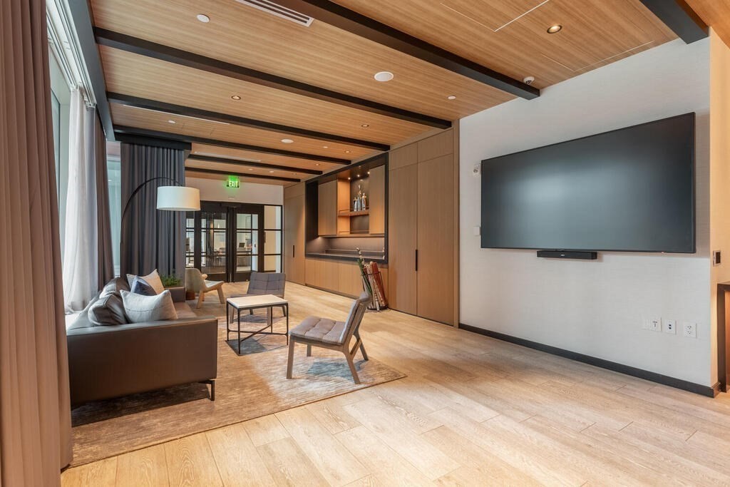 2 bed, 2 bath apartment for rent at 131 Seaport Blvd Unit PH-3, Seaport District — photo 14 of 16