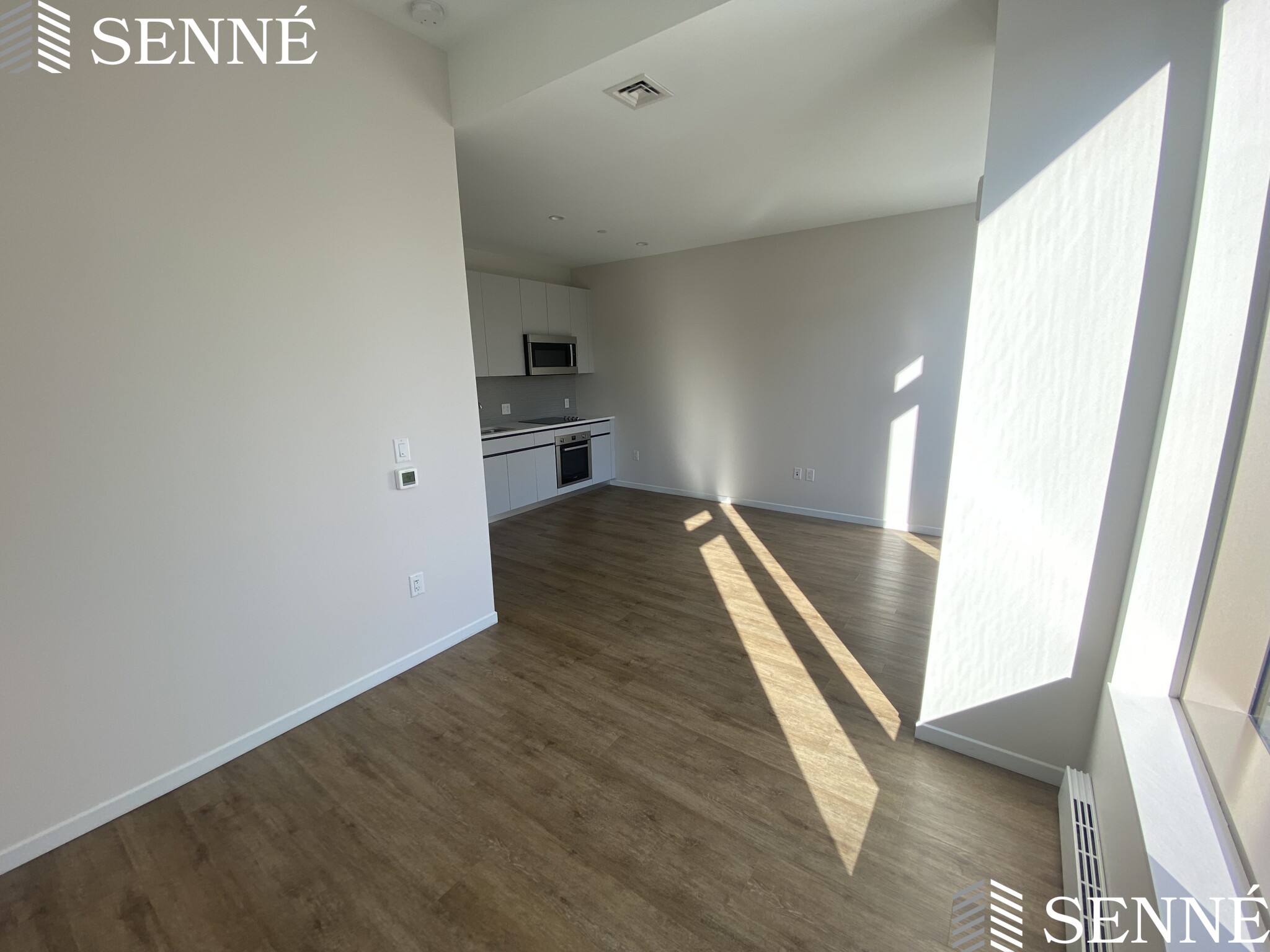 Studio bed, 1 bath apartment for rent at 131 Seaport Blvd Unit S39, Seaport District — photo 7 of 9