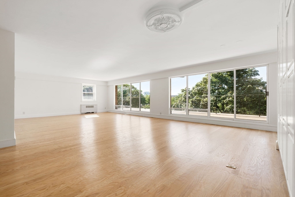 2 bed, 2 bath apartment for rent at 131 Sewall Ave Unit 57, Coolidge Corner — photo 6 of 21