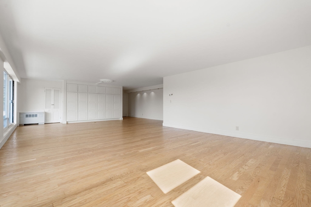 2 bed, 2 bath apartment for rent at 131 Sewall Ave Unit 57, Coolidge Corner — photo 3 of 21