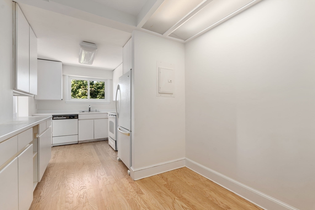 2 bed, 2 bath apartment for rent at 131 Sewall Ave Unit 57, Coolidge Corner — photo 7 of 21