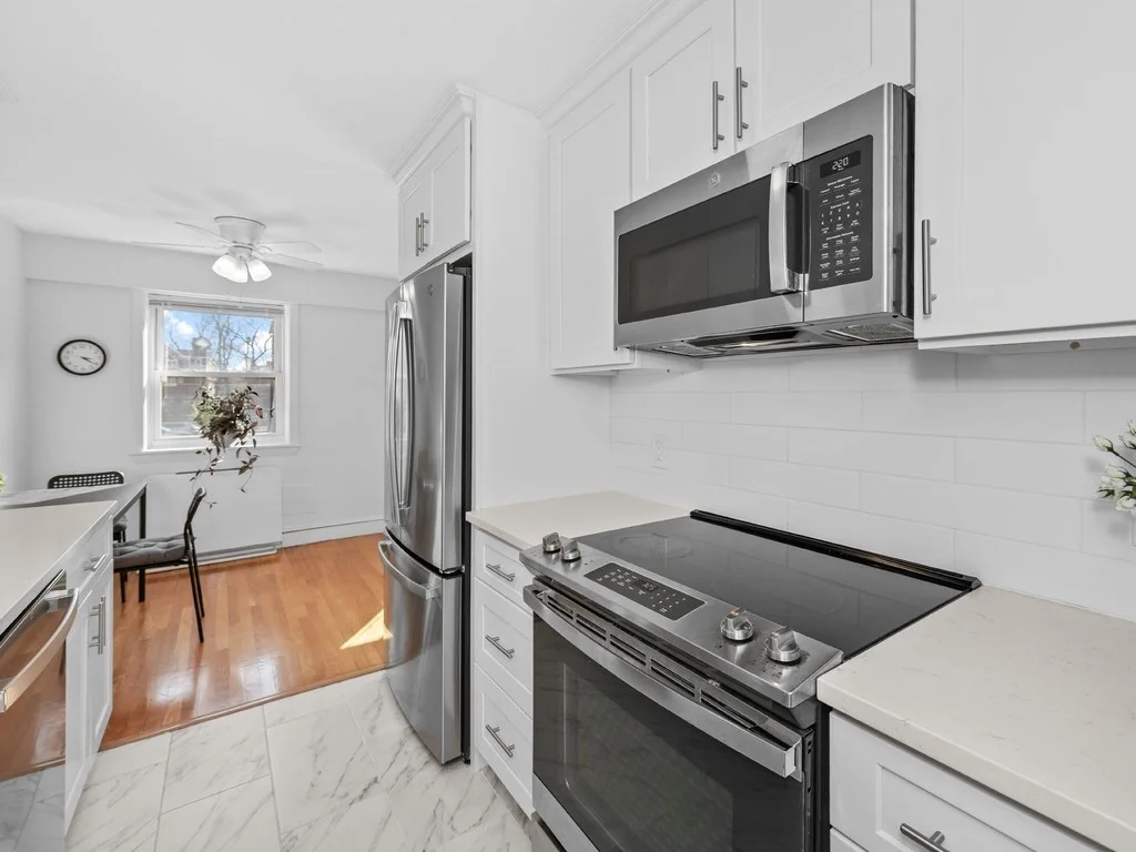 1 bed, 1 bath apartment for rent at 131 Sewall Ave Unit 6, Coolidge Corner — photo 5 of 21
