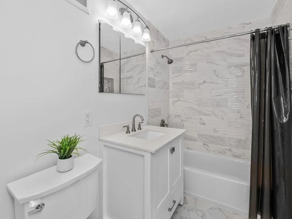 1 bed, 1 bath apartment for rent at 131 Sewall Ave Unit 6, Coolidge Corner — photo 4 of 21