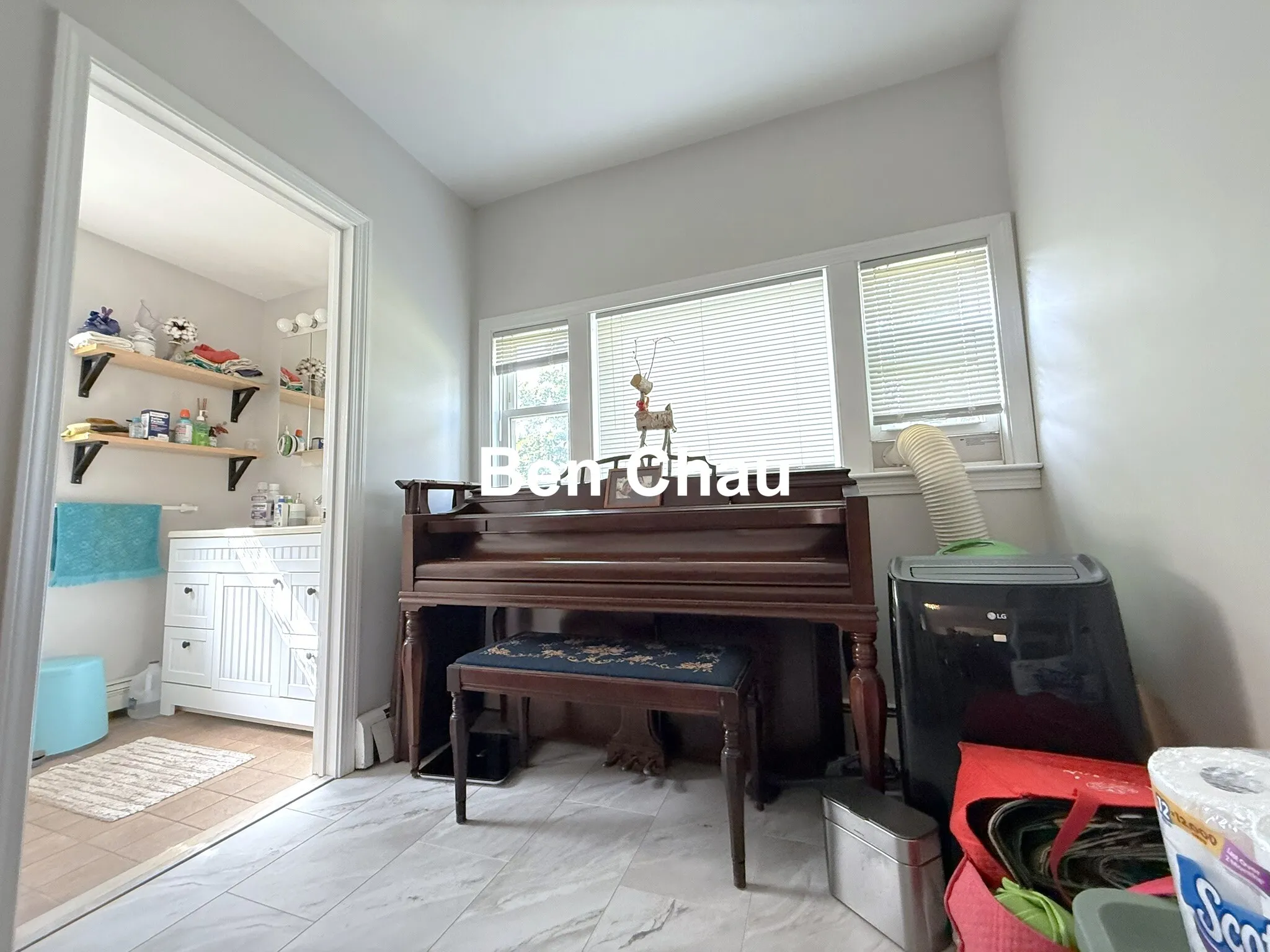 3 bed, 1 bath apartment for rent at 131 Summer St Unit 1B, Spring Hill — photo 11 of 16