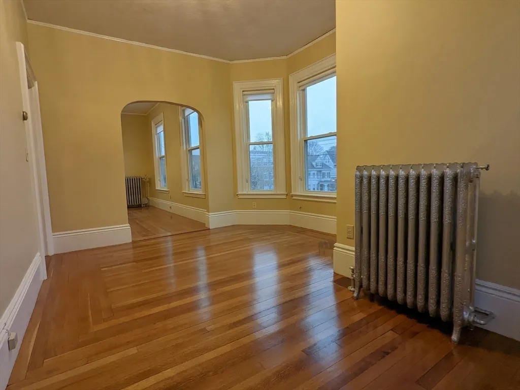 4 bed, 2 bath apartment for rent at 131 Summer Unit 2, Malden — photo 15 of 25
