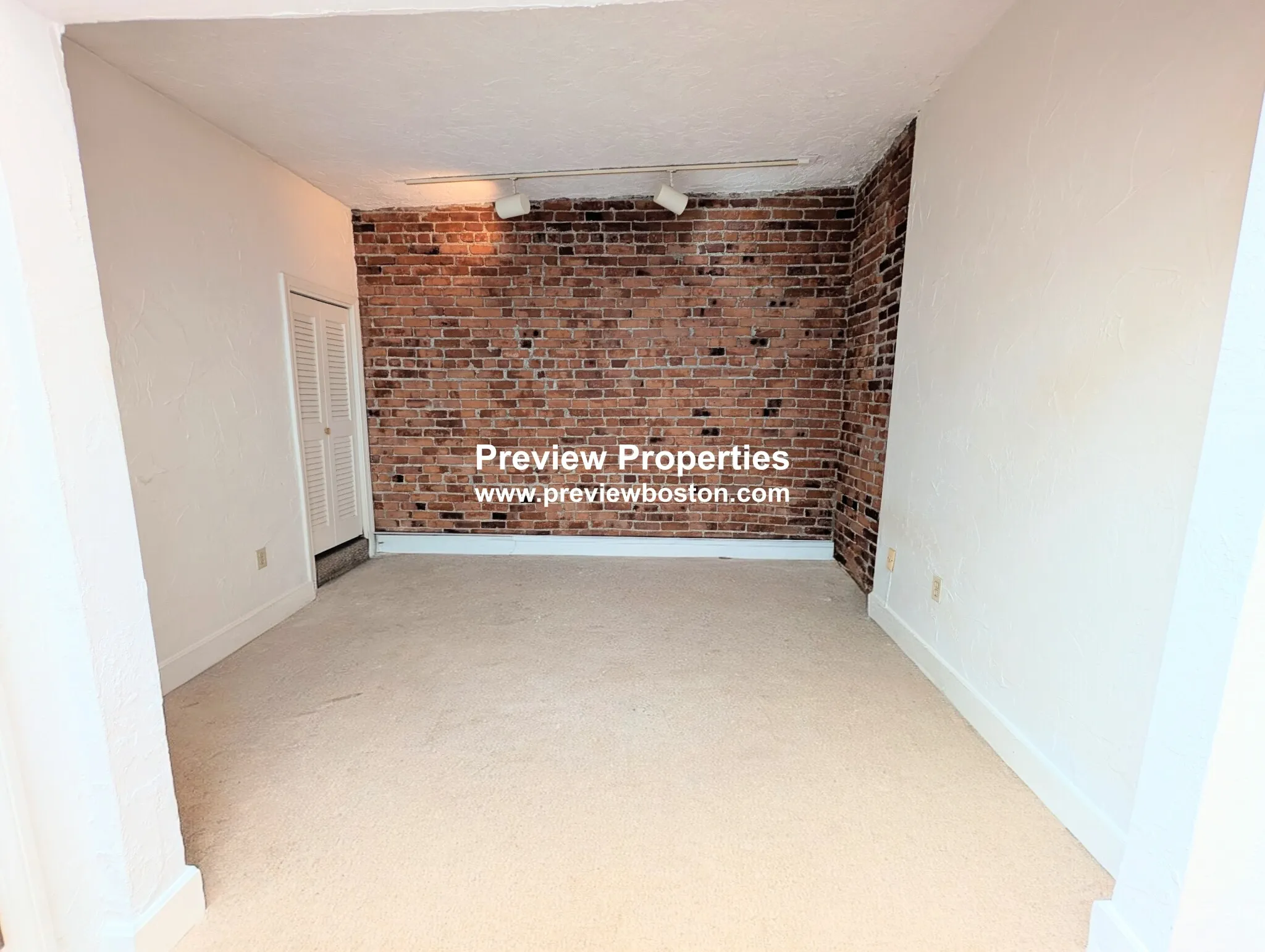 1 bed, 1 bath apartment for rent at 131 Sutherland Rd Unit 1P, Brighton — photo 5 of 8