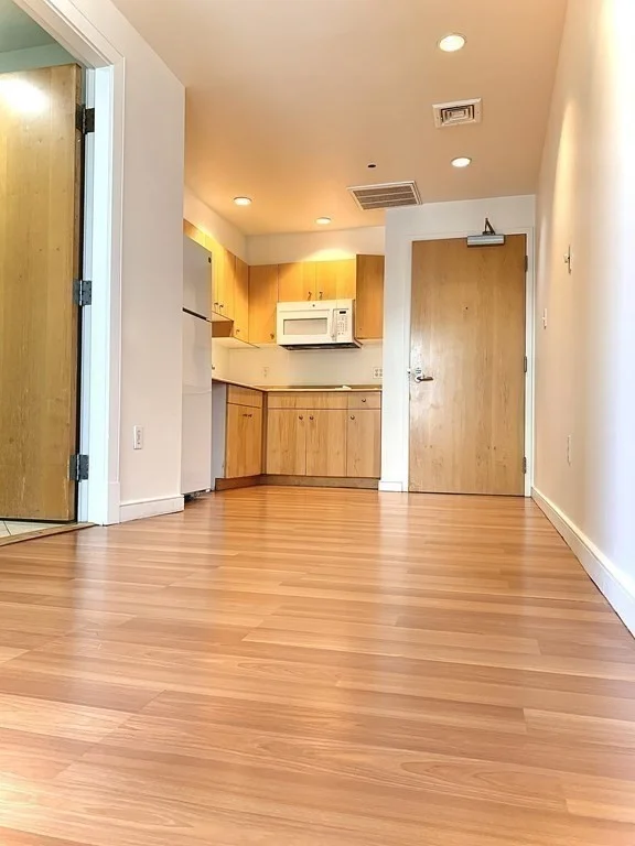 1 bed, 1 bath apartment for rent at 131 Tremont St Unit 8G, Boston Downtown — photo 2 of 9