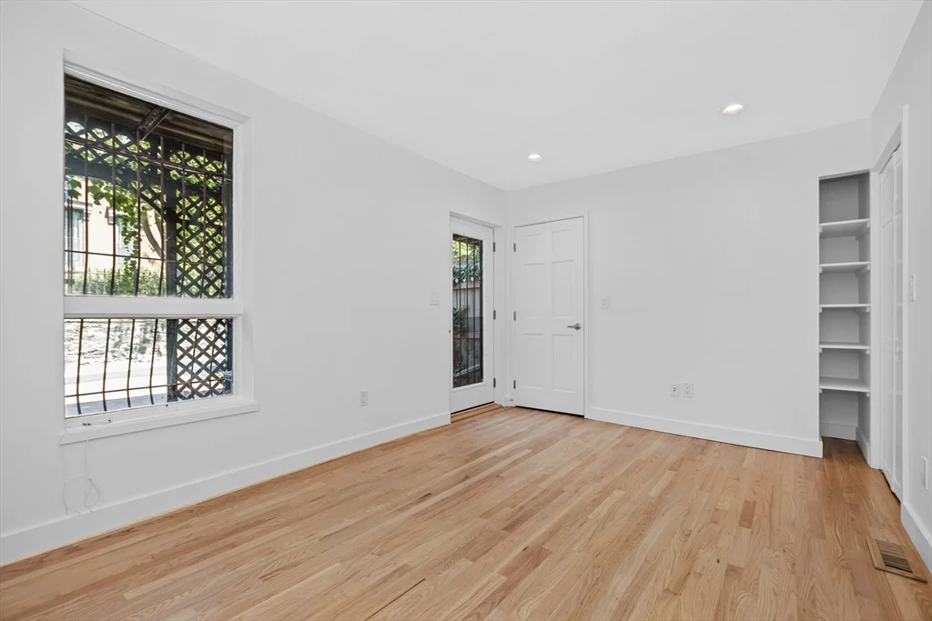 1 bed, 1 bath apartment for rent at 131 Warren Ave Unit 1, South End — photo 12 of 16