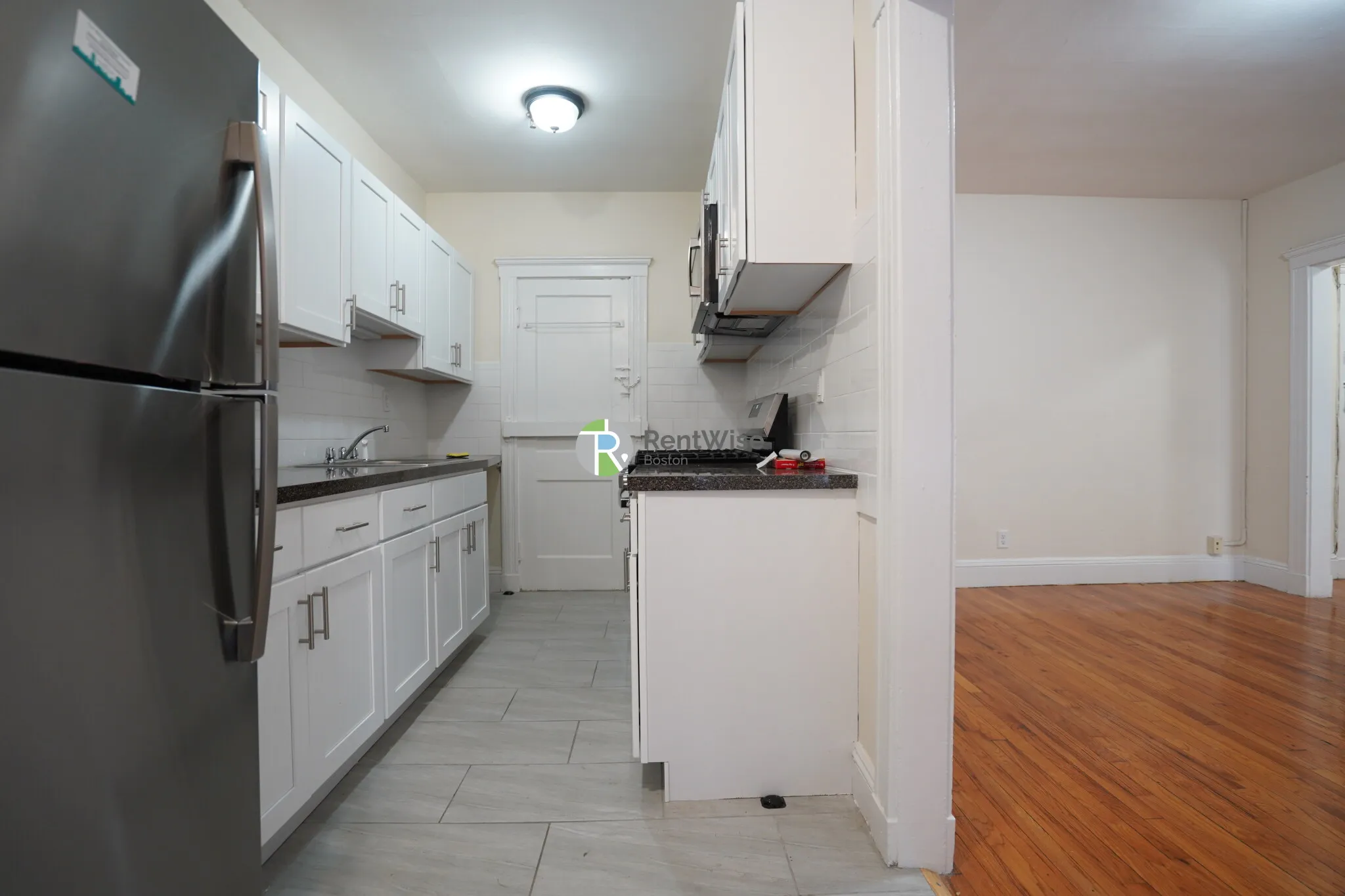 1 bed, 1 bath apartment for rent at 131 Washington St Unit 35, Brighton — photo 4 of 11