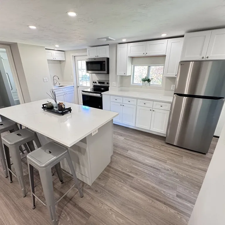 2 bed, 1 bath apartment for rent at 131 Worcester Providence Tpke Unit Unit 2, Millbury — photo 3 of 18