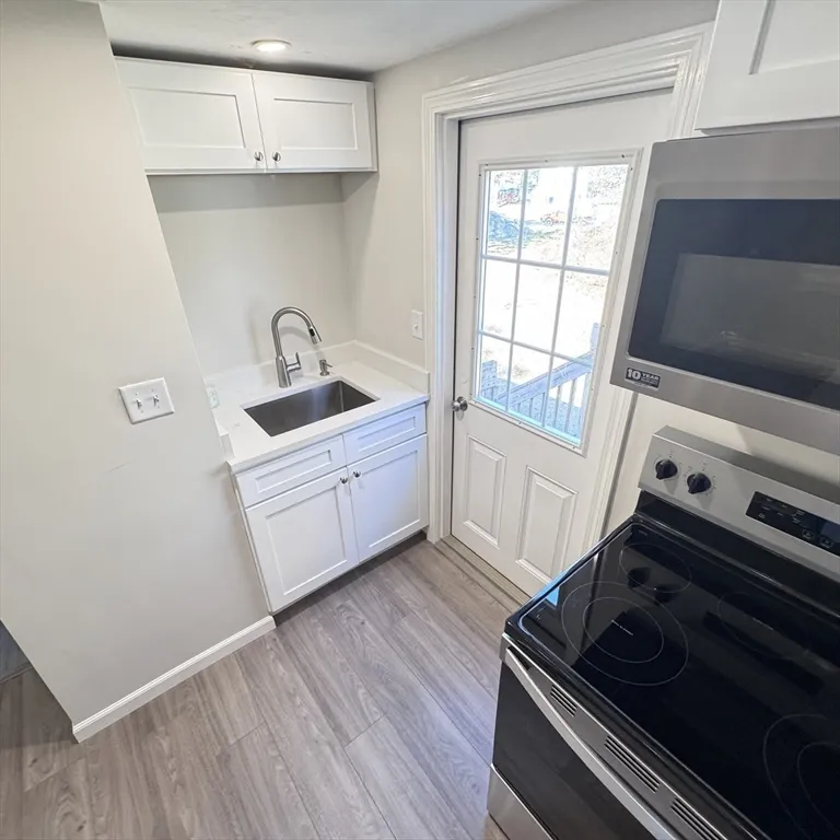 2 bed, 1 bath apartment for rent at 131 Worcester Providence Tpke Unit Unit 2, Millbury — photo 6 of 18