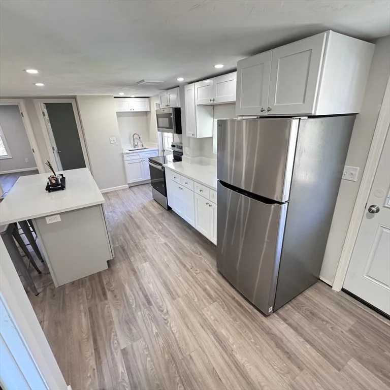 2 bed, 1 bath apartment for rent at 131 Worcester Providence Tpke Unit Unit 2, Millbury — photo 4 of 18