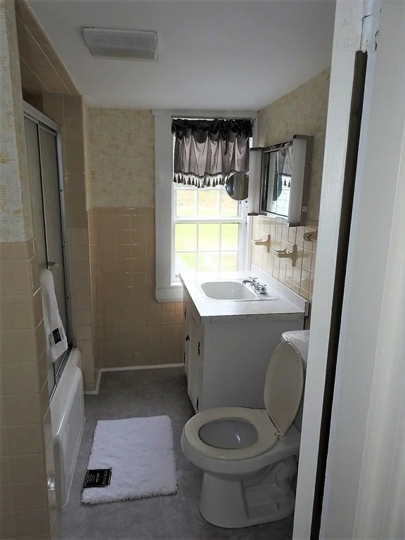 3 bed, 2 bath apartment for rent at 1311 Broadway, Haverhill — photo 18 of 23