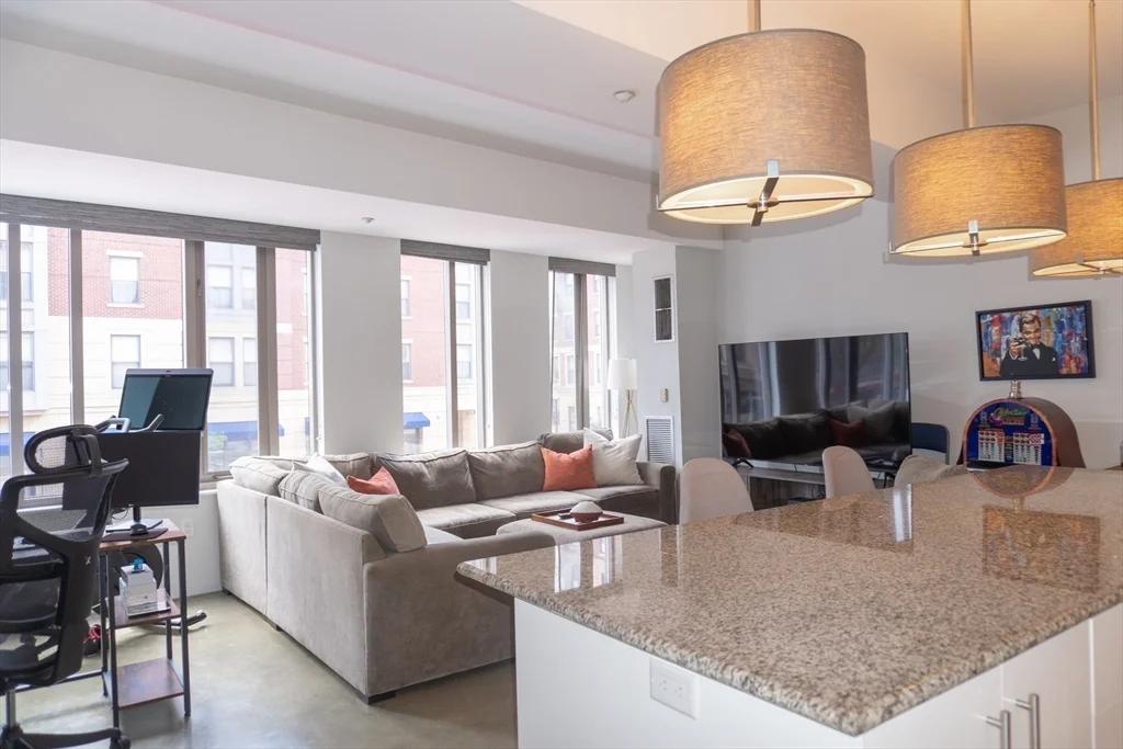 1 bed, 1 bath apartment for rent at 1313 Washington St Unit 210, South End — photo 3 of 23
