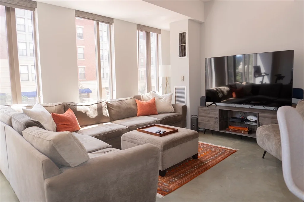 1 bed, 1 bath apartment for rent at 1313 Washington St Unit 210, South End — photo 7 of 23