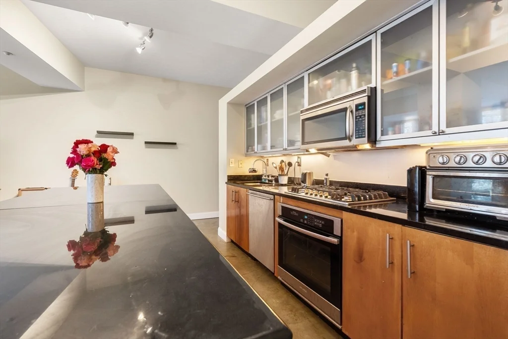 1 bed, 1 bath apartment for rent at 1313 Washington St Unit 217, South End — photo 10 of 13