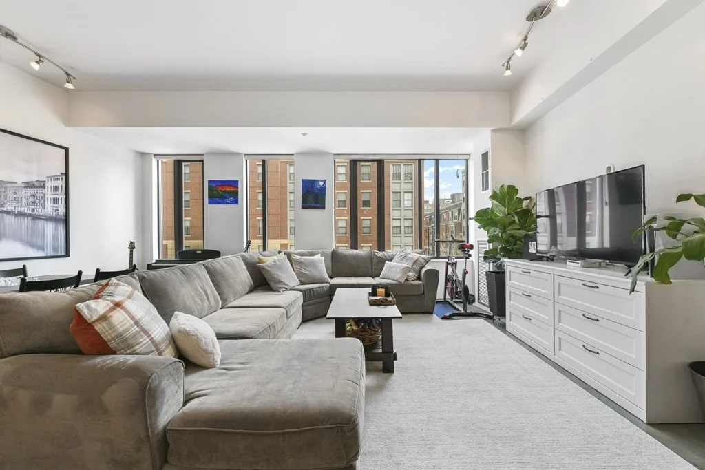 1 bed, 1 bath apartment for rent at 1313 Washington St Unit 312, South End — photo 1 of 9