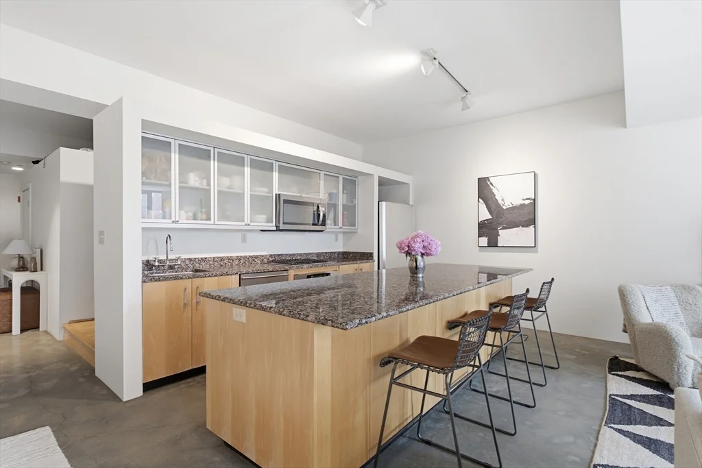 1 bed, 1 bath apartment for rent at 1313 Washington St Unit 414, South End — photo 9 of 32