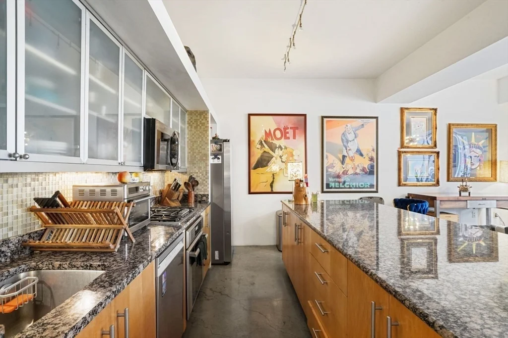 1 bed, 1 bath apartment for rent at 1313 Washington Unit 215, South End — photo 10 of 19